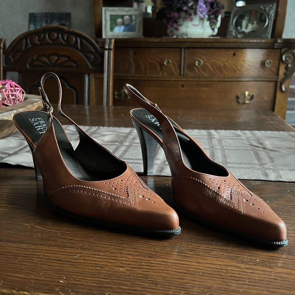 Franco Sarto kitten heels
